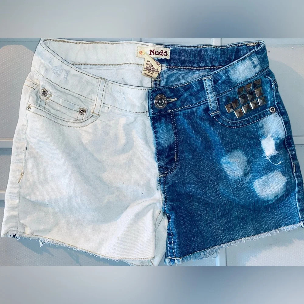Mudd Distresses Jean Shorts